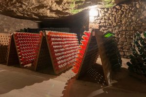 Saumur: bubbles beneath the cobblestones